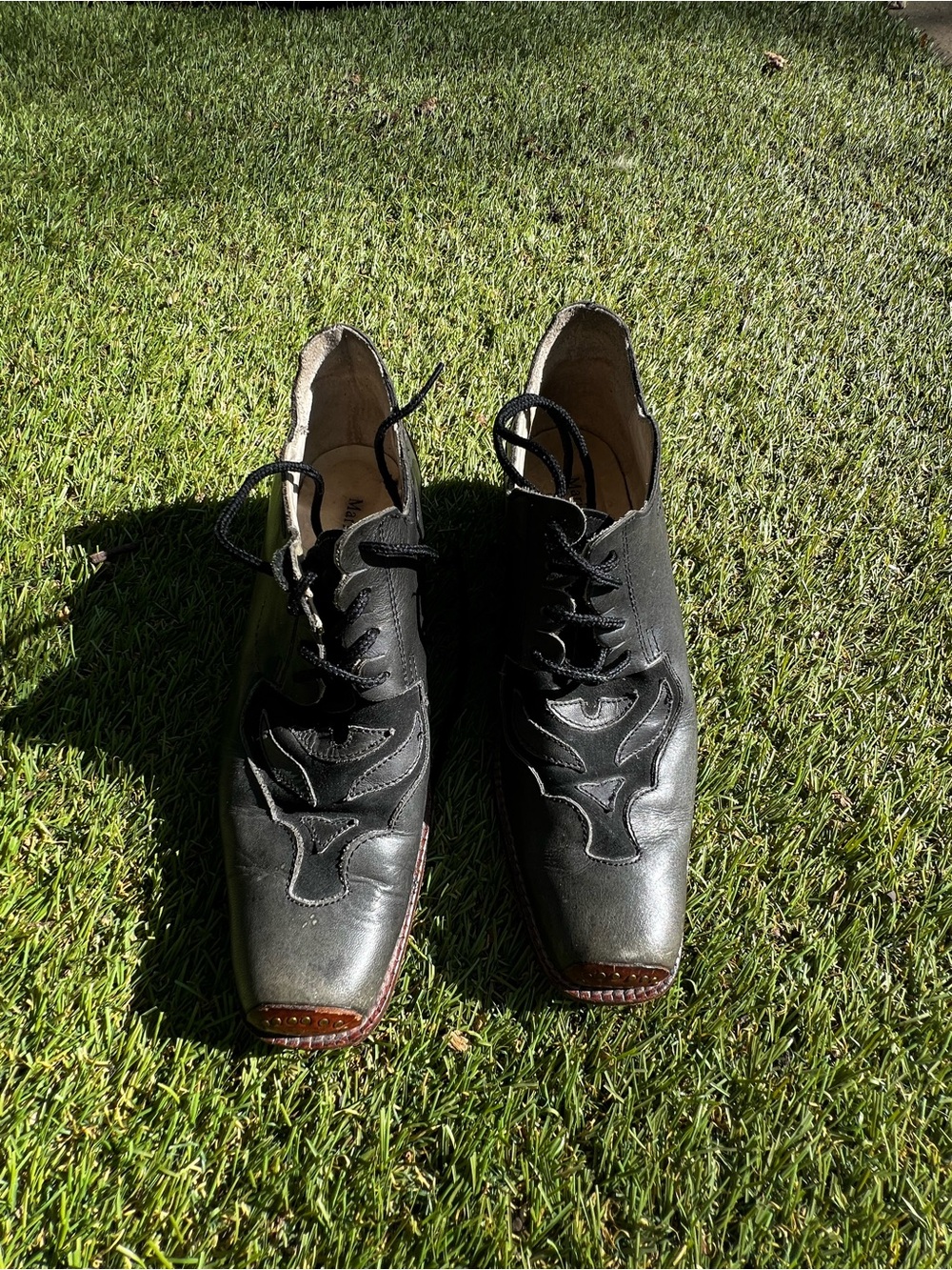 Marie Passion Y2K Black Leather Cutout Oxford Clog. US 7-7.5.  Italy Vero Cuoio